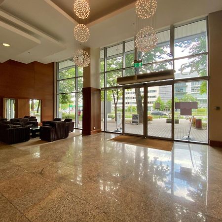 Two Rooms Apartment Triton Park Варшава Экстерьер фото