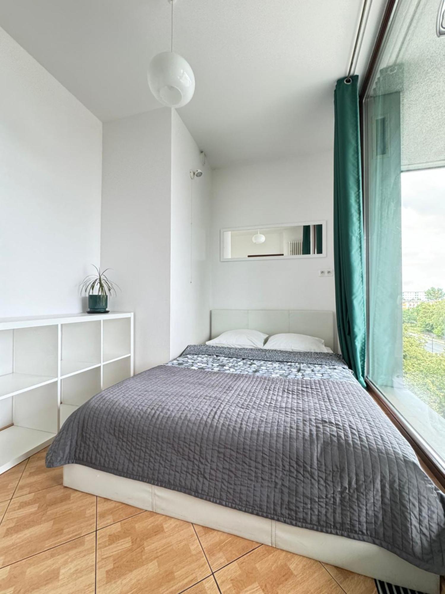 Two Rooms Apartment Triton Park Варшава Экстерьер фото